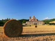 Vieni a vivere una vacanza studio in Italia, a Urbania, e impara a vivere all\'italiana